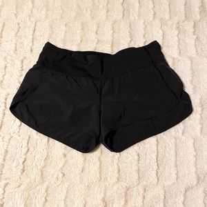 Lululemon speed shorts 2.5” size 4